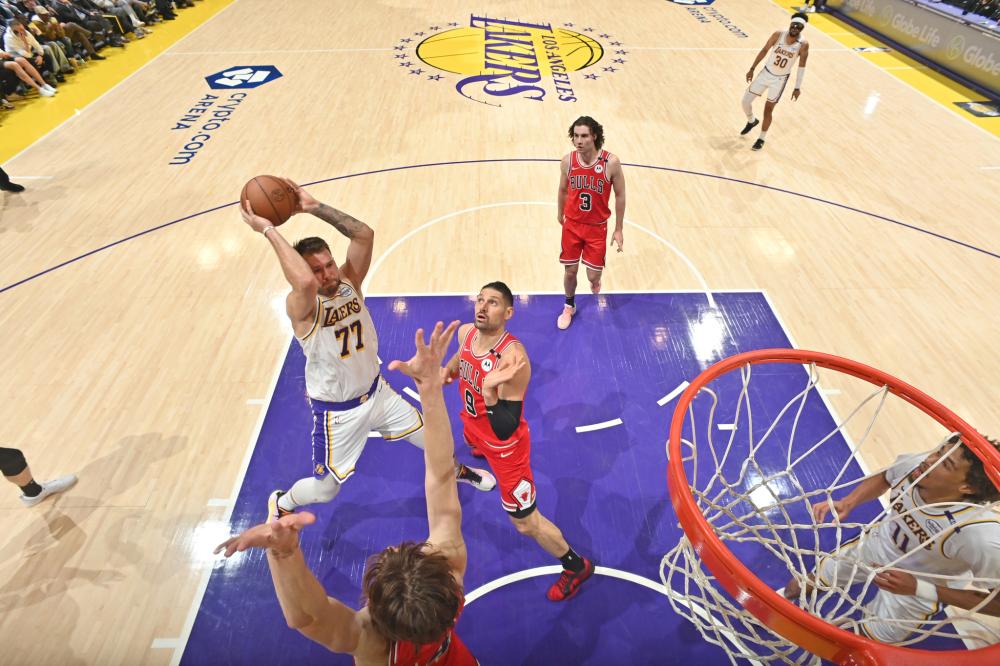 雷速体育直播官网：体育NBA：约什-哈特选择执行下赛季价值1290万美元球员选项